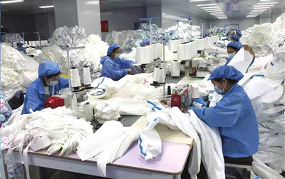 譽誠公司工人全力以赴趕訂單，市場推廣宣傳助力品牌騰飛